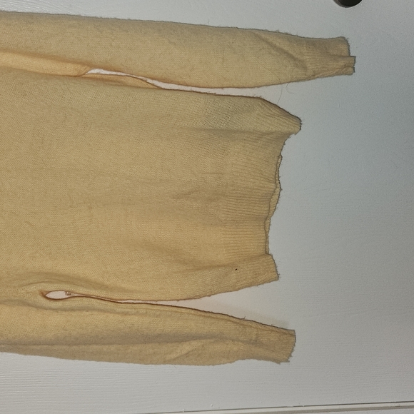 3 for 15 Vintage Katie Collins Turtleneck 100% Acrylic Yellow sweater size S/M - Picture 4 of 7